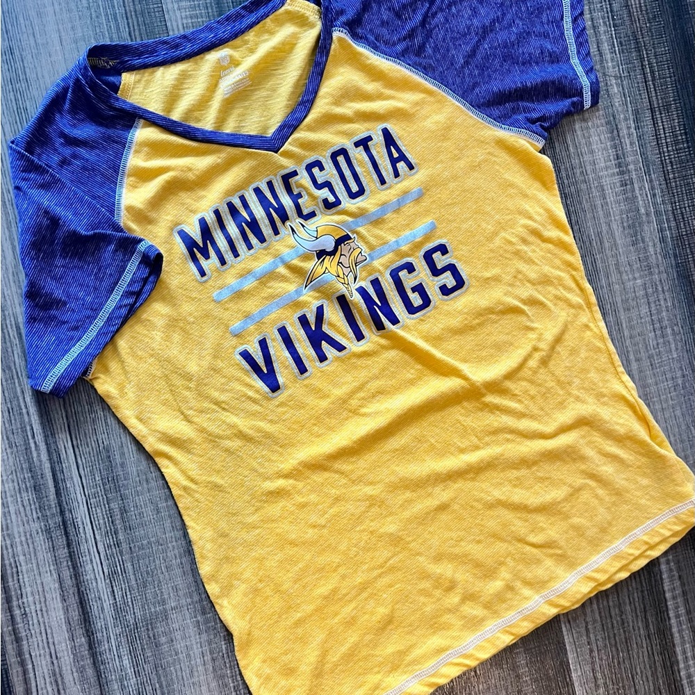 Minnesota Vikings T-Shirt - Picture 2 of 7